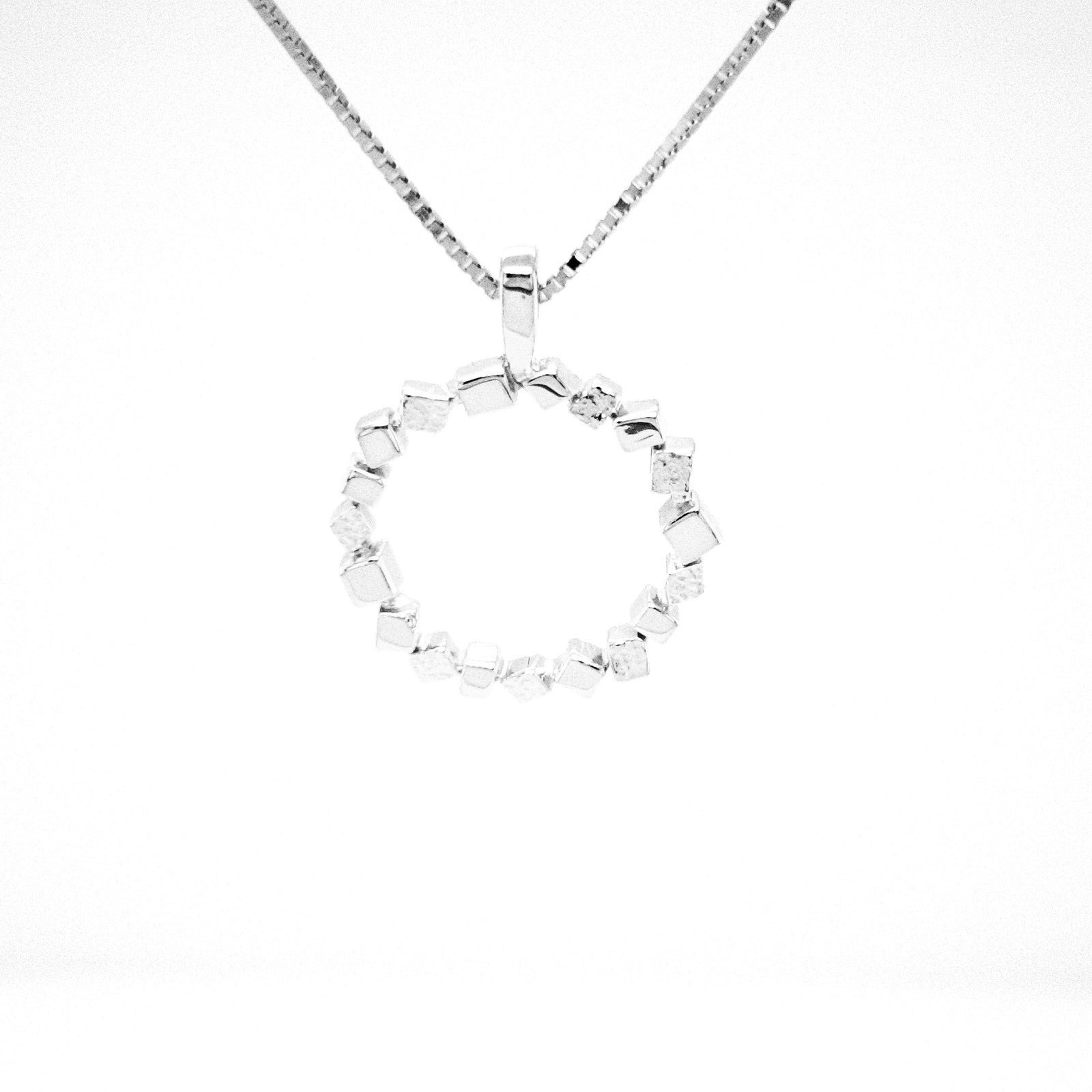 Icecold Gull hálsmen minna, Stuðlar, án demants