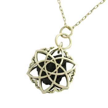 Icecold - Hekla Gull Hálsmen Með Hraunsteini - jonogoskar.is