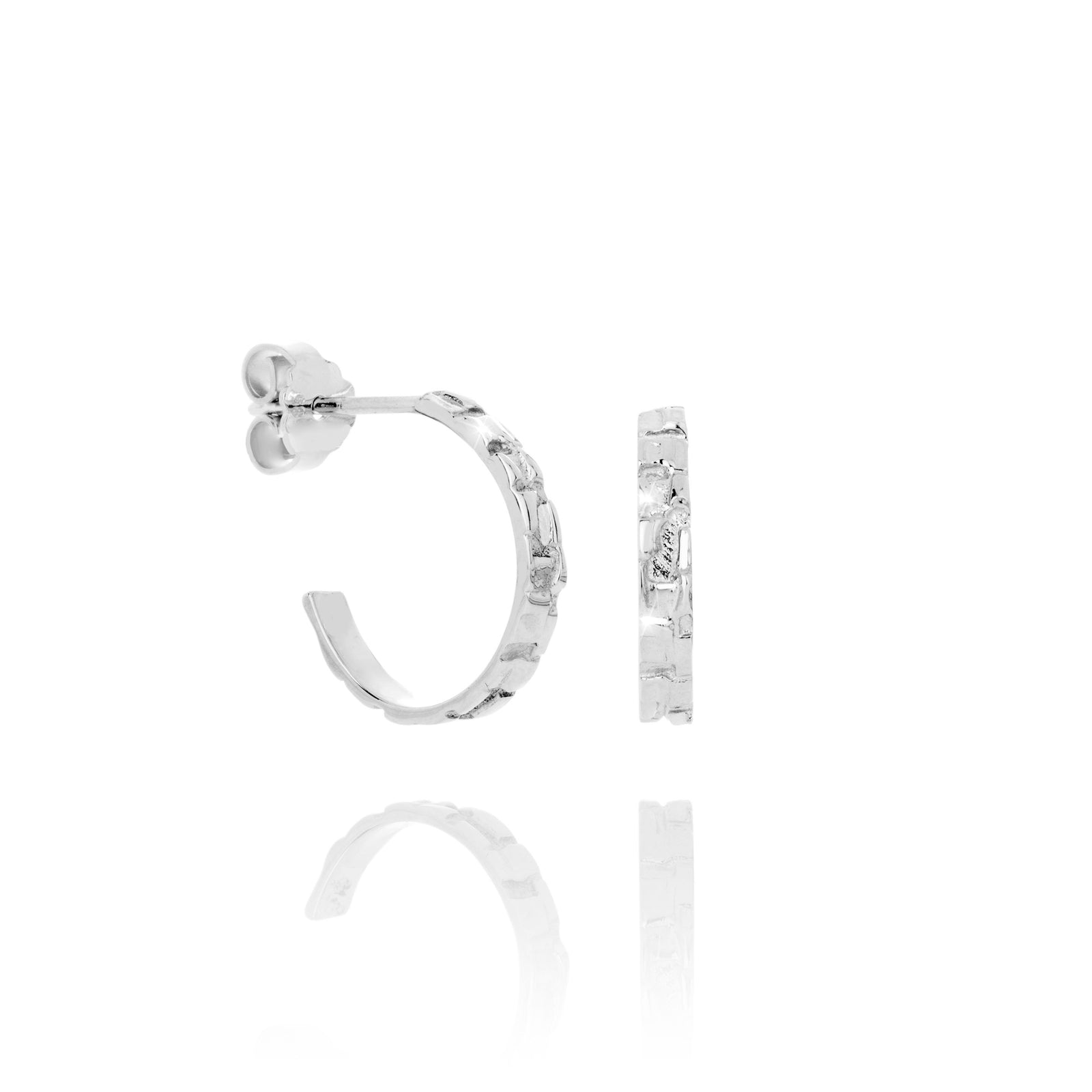 Icecold Gull eyrnalokkar