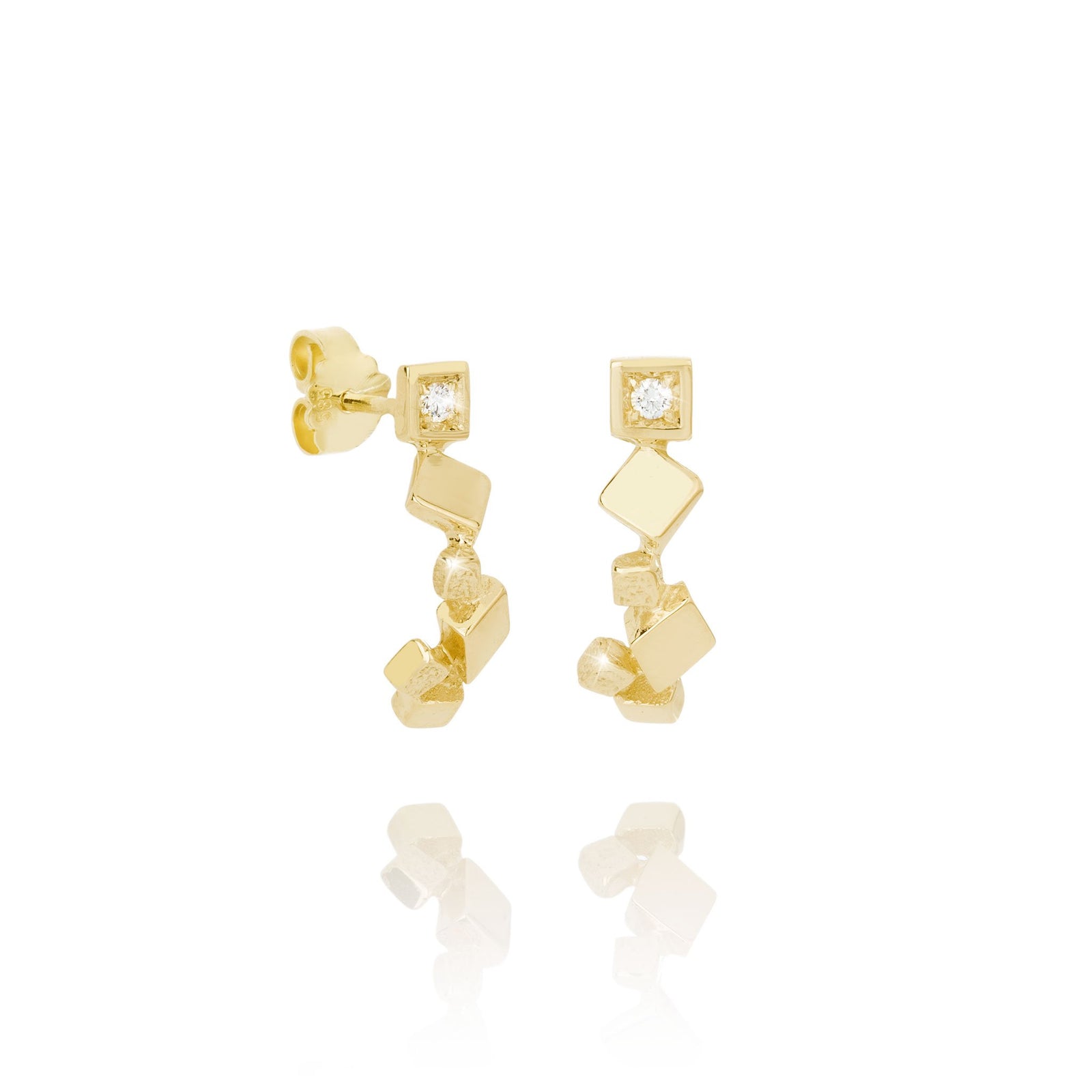 Icecold Gull eyrnalokkar