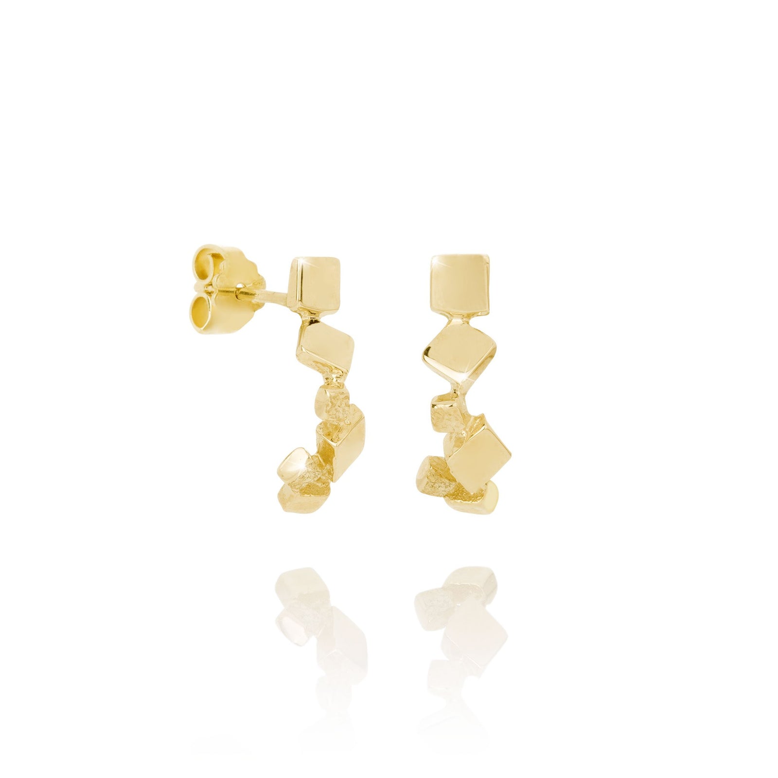 Icecold Gull eyrnalokkar